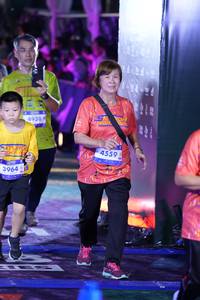 BIB: 3964, 49384, 4559
                            <button type="button" onclick="openModal(26255660)" class="btn btn-primary btn-sm float-right btn-popup" data-toggle="modal" data-target=".modal-high-quality">
                        <i class="fas fa-shopping-cart"></i> Add to Cart
                    </button>
                                            <button type="button" onclick="isThisMe(26255660, true)" class="btn btn-success btn-sm float-right btn-popup btn-isme hidden" data-toggle="tooltip" data-placement="bottom" title="นี่คือรูปของคุณใช่ไหม คลิกที่นี่เพื่อเอาเข้าอัลบั้ม">
                        <i class="fas fa-plus"></i> Add to album
                    </button>
                    <button type="button" onclick="isThisMe(26255660, false)" class="btn btn-warning btn-sm float-right btn-popup btn-isnotme hidden">
                        <i class="fas fa-ban"></i> Remove from album
                    </button>